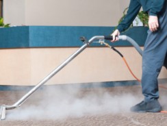 Ménage pro : le nettoyage au vapeur pour se débarrasser de toutes les salissures